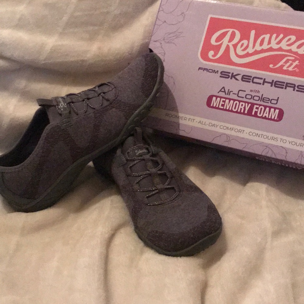 Skechers shoes